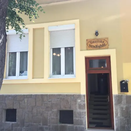 بيت ضيافة Bazilika Vendeghaz 3*